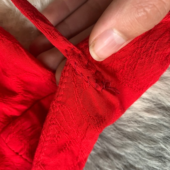 Red Dress - Picture 4 of 11